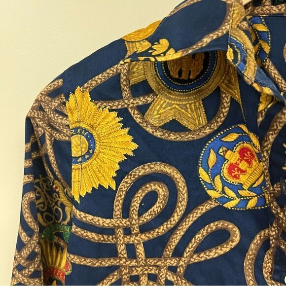 - Ralph Lauren navy with crests button down size S/P - Picture 2 of 7